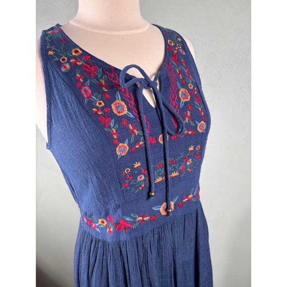 Umgee Maxi Dress Women Size Small Blue Embroidered Floral Tie Front Sleeveless - Picture 3 of 13